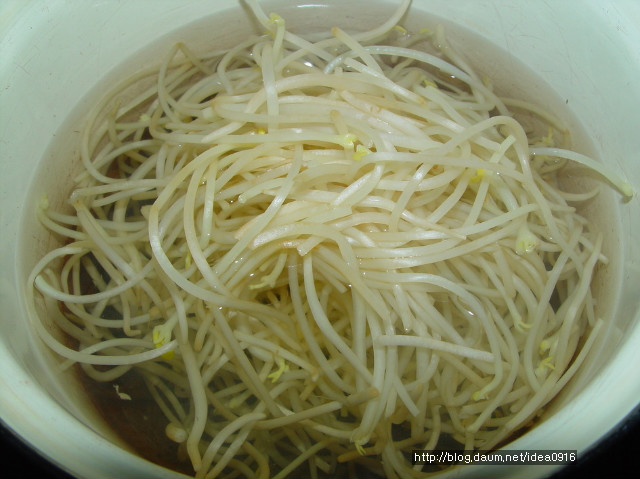 단돈 삼천원으로 전문점 맛을내는 두부 콩나물찜