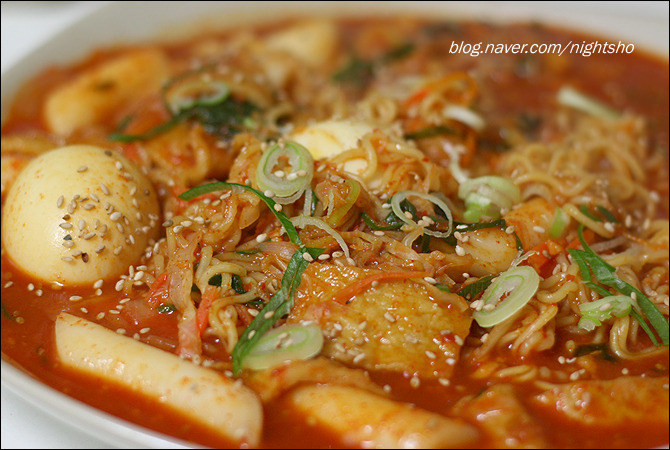 [분식집요리]분식집 완소메뉴 라볶이만들기 - 떡볶이,