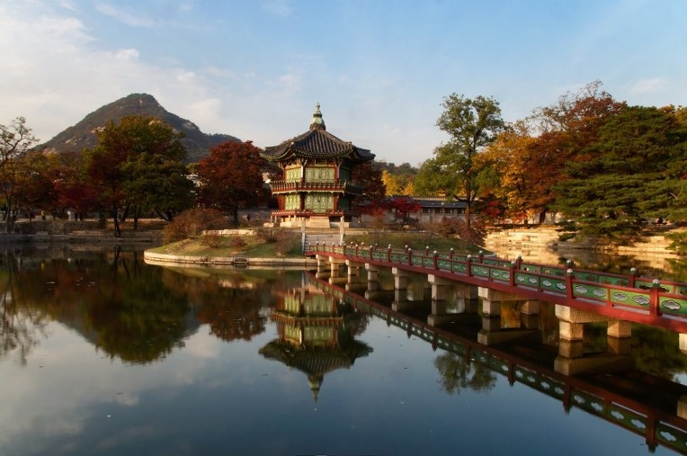 가생이닷컴>해외반응 > 사회/문화 > 美블로거의 한국 소개 <향원정, 창경궁>