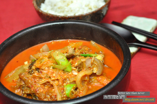 돼지고기 김치찌개