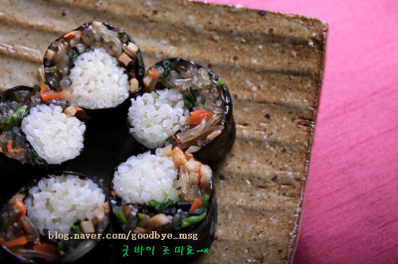 색다른 요리. 잡채김밥만들기 .
