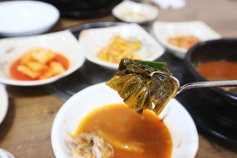 속 푼다는 개념 보다는 영양 보충이라는 개념의 뼈 해장국 / 대전 쌍용동 해장국 / 그래두 해장국