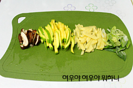 칼국수랑김치 이미지