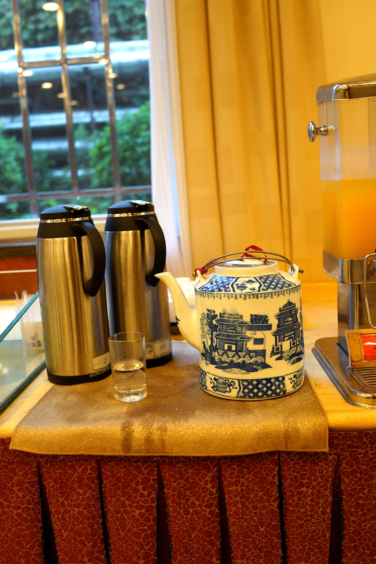 중국 구화가의 호텔 조식뷔페는 뭐가 틀릴까요 ?