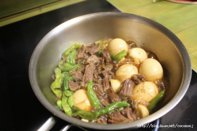 꽈리고추... 달걀을 넣은 든든 밑반찬 소고기장조림~