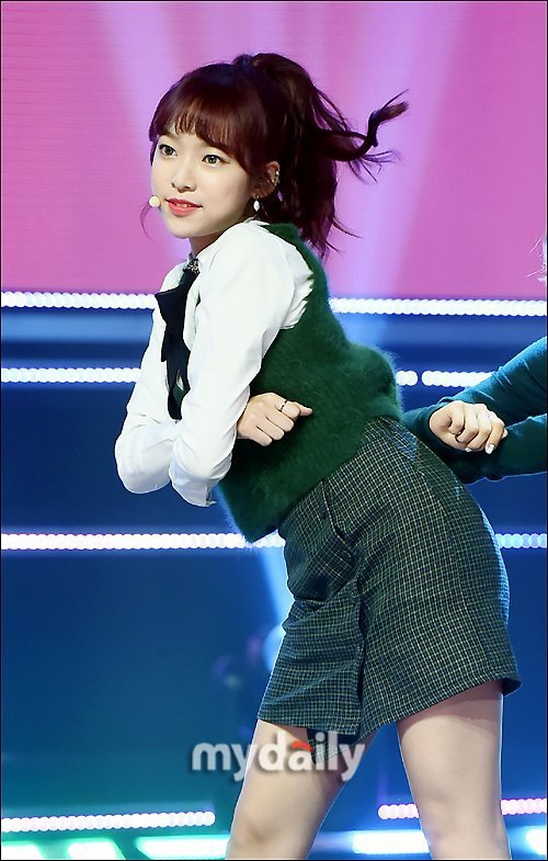 에이프릴 예나
