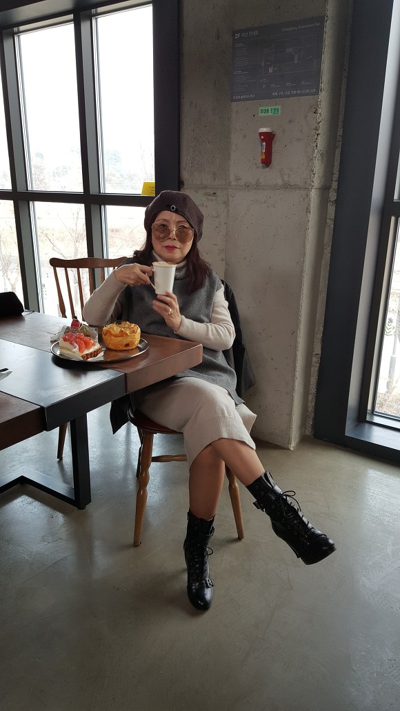 못먹은 빵을 위해~~