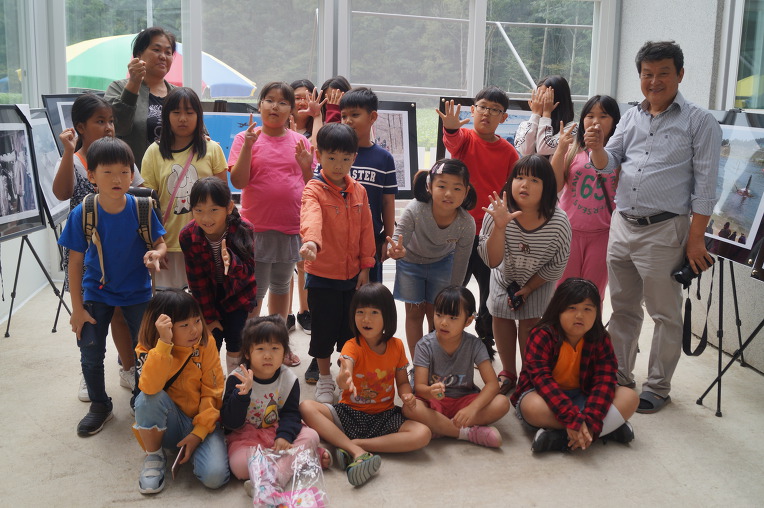 992698425DAD2120168C4B