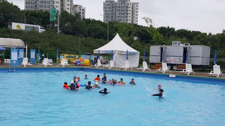 더블클릭을 하시면 이미지를 수정할 수 있습니다