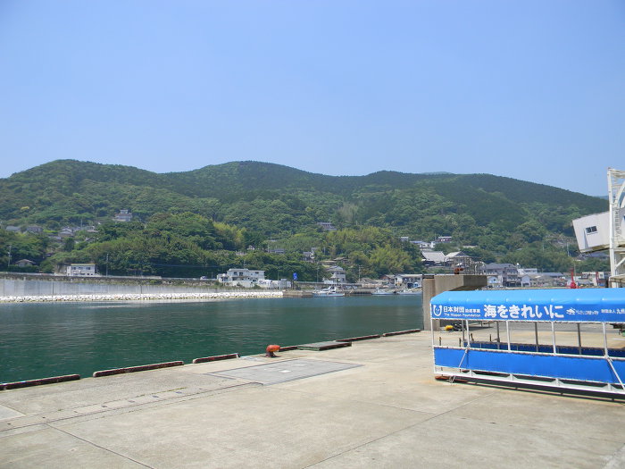 부산항 국제여객터미널에서 대마도 이즈하라항까지 (대한해협)